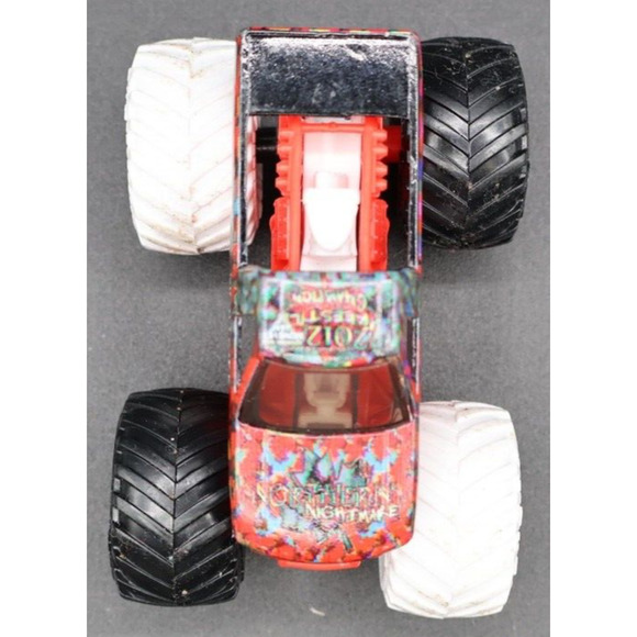 Hot Wheels Monster Jam NORTHERN NIGHTMARE 1:64 Scale Die-Cast Monster Truck - Picture 6 of 8